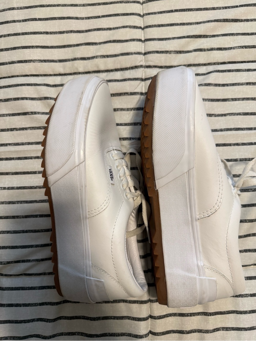 Vans White Platform Authentic Sneakers - Picture 2 of 4